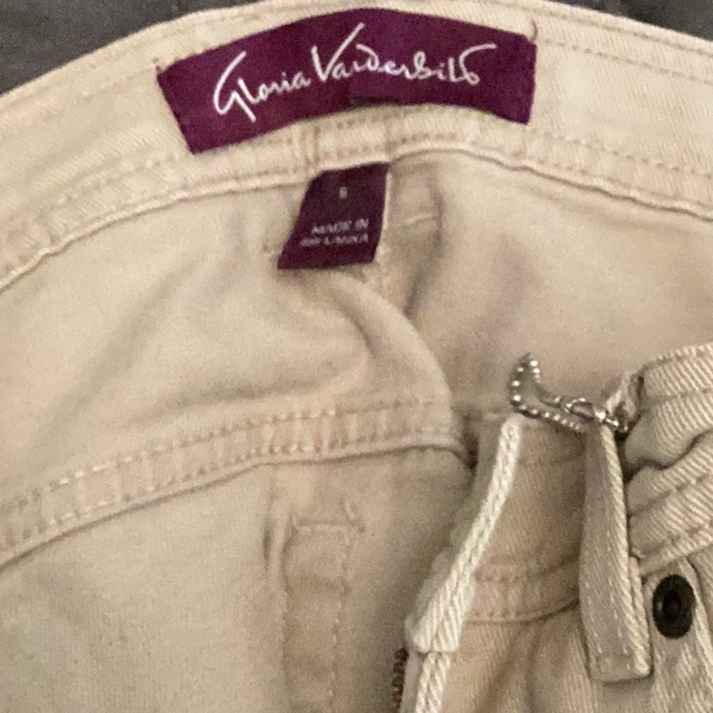 Jeans - Picture 2 of 4